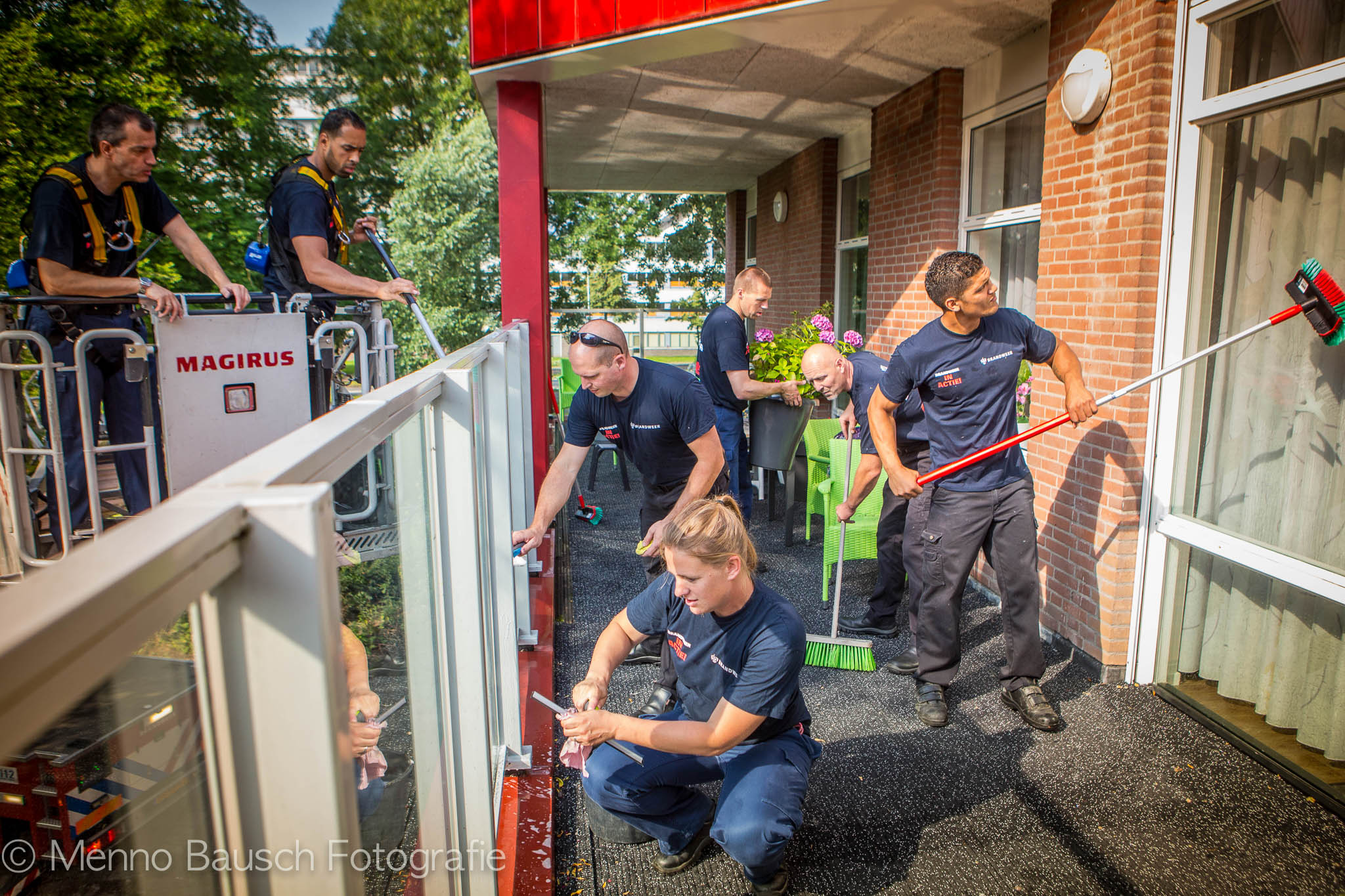 Brandweer Utrecht Voordorp in actie