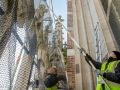 Netten om Domtoren tegen vallende deeltjes